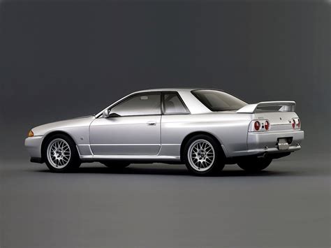 NISSAN Skyline GT R V Spec R32 Specs Photos 1993 1994