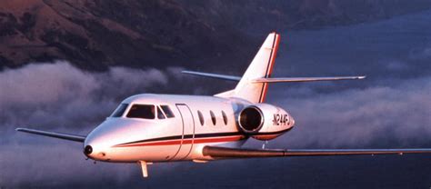 Falcon 10/100 | AEROAFFAIRES private jet charter services