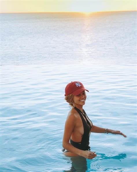 Vanessa Morgan Hot And Sexy 21 Photos The Fappening