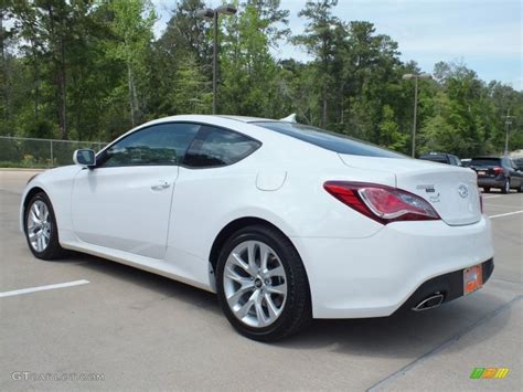 Monaco White Hyundai Genesis Coupe T Photo