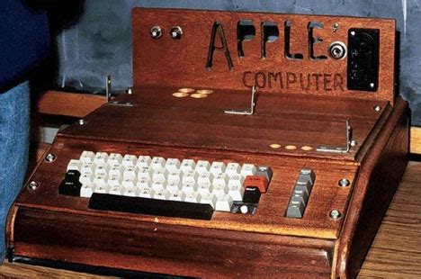 History Hits the Auction Block: Original Apple I Up For Sale | Gadgets ...