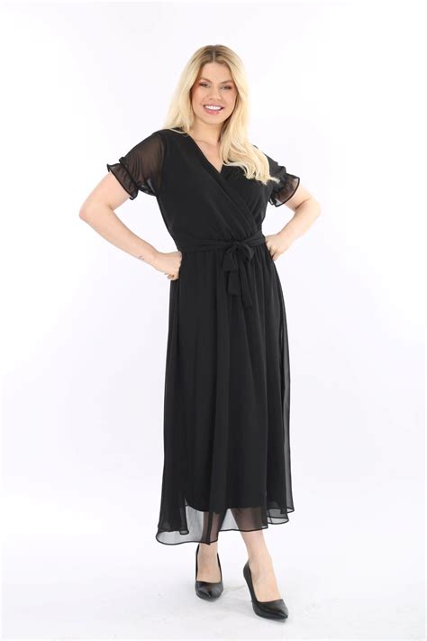 Crna Haljina Plus Size Lavica