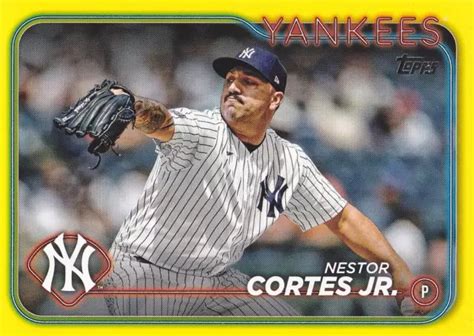 CARTE 2024 TOPPS Series 1 Nestor Cortes Jr 51 jaune parallèle