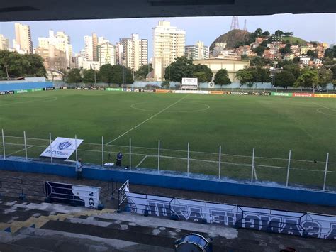 Sem torcida Vitória ES estuda os melhores dias e horários para mandar