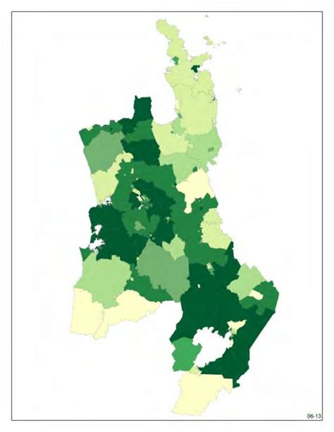 Annualised population growth rates, 2006-2013 Figure 27 presents a map ...