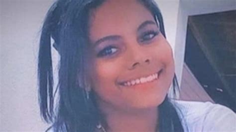 Jovem Morta A Facadas Pelo Namorado