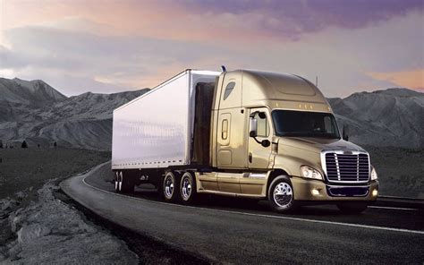 Freightliner Cascadia Truck Hd Wallpapers Freightliner Trucks