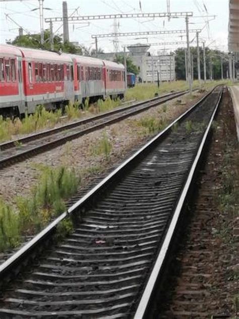 B Rbat Lovit Mortal De Un Tren Care Circula Pe Ruta Bucure Ti Nord