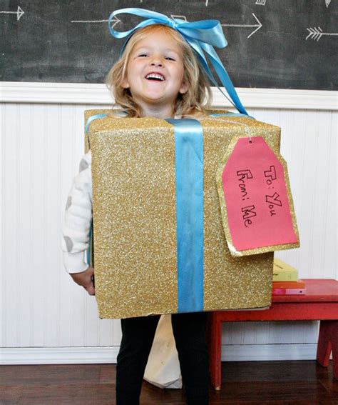 10 Super Simple Cardboard Box Halloween Costumes