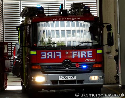 Rx Nxf London Fire Brigade Mercedes Atego F Uk Emergency Vehicles