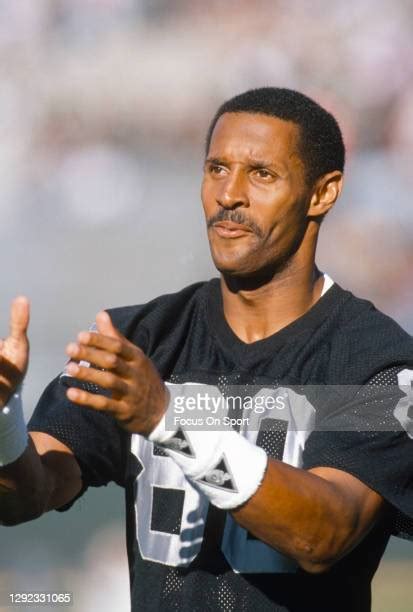 James Lofton Raiders Photos and Premium High Res Pictures - Getty Images