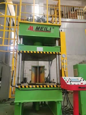 T Four Column Hydraulic Press Machine Smc Composite Press Hmi Control