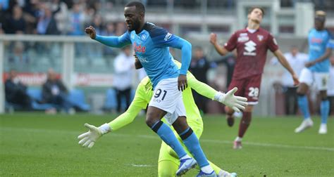 Ol Ndombélé Dans Le Flou Total Sur Son Avenir