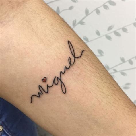 Tatuagem Com Nomes 100 Ideias E Estilos Incríveis Para Tatuar