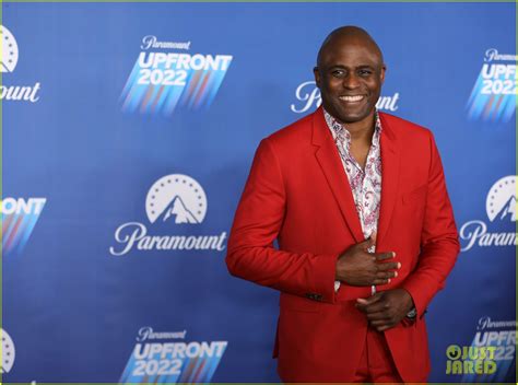 Wayne Brady Comes Out As Pansexual Explains What Being Pan Means To