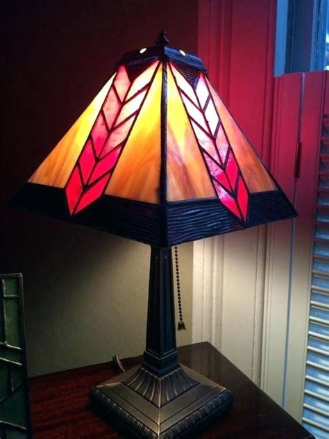 Making Stained Glass Lamps Hobbyworkinfo How To Make A Stained Glass Lamp Shade Stained Glass