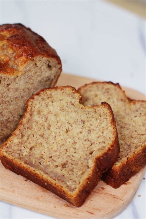 Three Ingredients Banana Bread Thezonghan