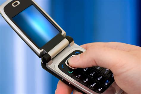 The Flip Phone is Making a Comeback, Kinda