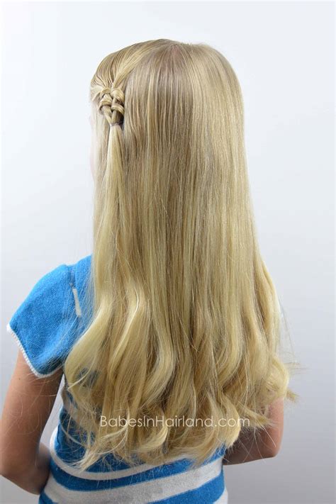 Trending Fishbone Braid Styles for Modern Hair Inspiration 14