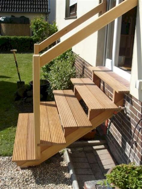 Amazing 25 Unique Outdoor Wooden Stairs Ideas That Will Enhance Your