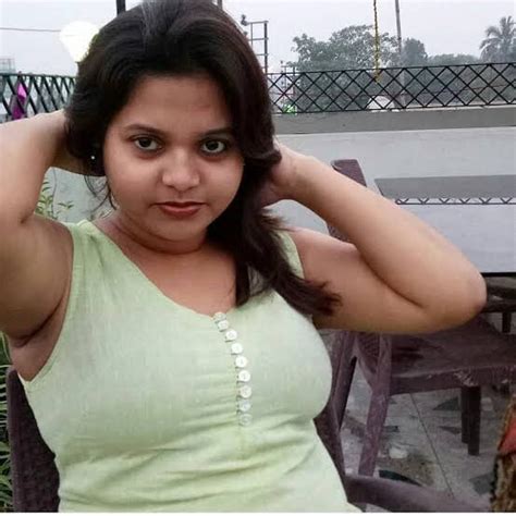 Preethitelugupilla Webcam Show Superchat Online