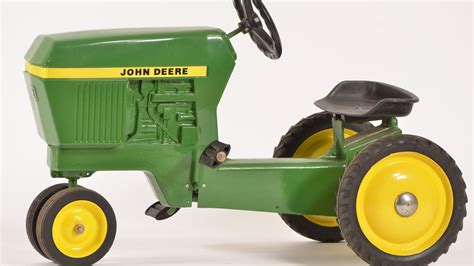 John Deere 520 Pedal Tractor for Sale at Auction - Mecum Auctions