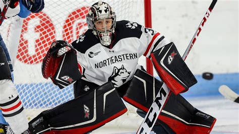 Northeasterns Gwyneth Philips Is Goalie Of The Year Hockey