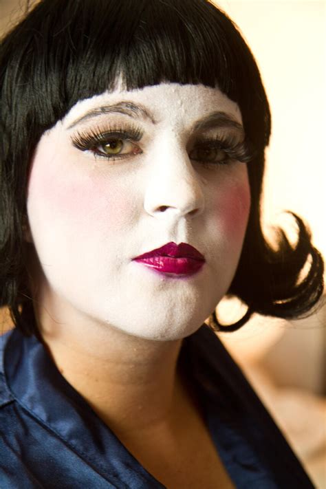 Mature Amateur Shows Her Juicy Tits And Her Trimmed Pussy On Her Bed CoedCherry