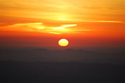 Grandfather Mountain hosts New Year’s Day sunrise opportunity ...