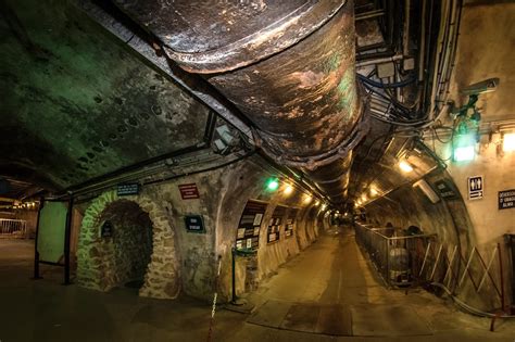 Paris Sewer Museum - Discover the History of the Parisian Underworld ...