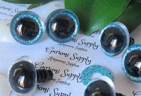 20mm Clear Round Plastic Safety Eyes with Light Blue Glitter Non-Woven