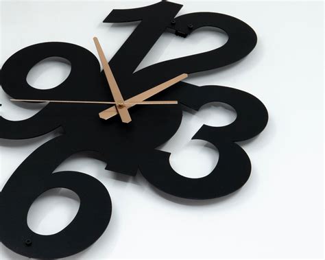 Metal Wall Clock With Numbers, Number Wall Clock With Gold Hands ...