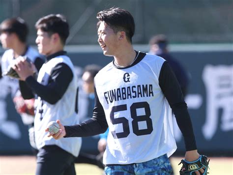 【巨人】ドラ5船迫大雅「あとちょっとで出来上がる感じ」初キャンプへ万全強調 プロ野球写真ニュース 日刊スポーツ