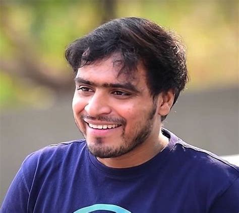 Amit Bhadana (YouTuber) Height, Weight, Age, Girlfriend, Family ...