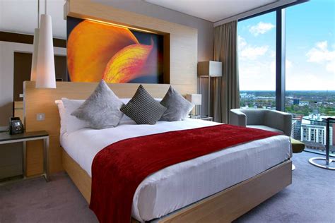 Hilton Manchester Deansgate hotel | englandrover.com