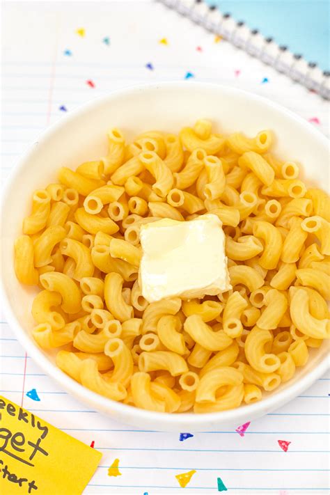 Microwave Pasta (Easy Dorm Food!) - Dorm Room Cook