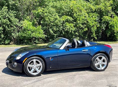 2007 Pontiac Solstice | Midwest Car Exchange