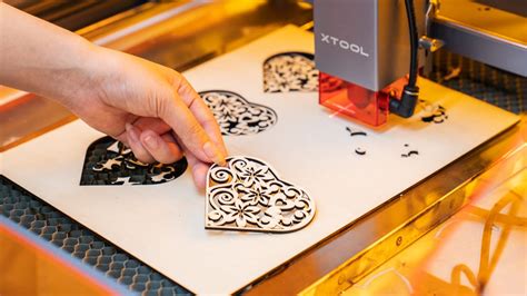 10 Best Laser Engravers And Engraving Machines 2022