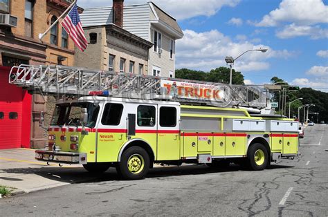 CITY OF NEWARK NJ FIRE APPARATUS Njfirepictures