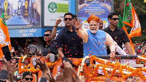 The Impact Of Pm Modis Roadshows In Bengaluru Oneindia News