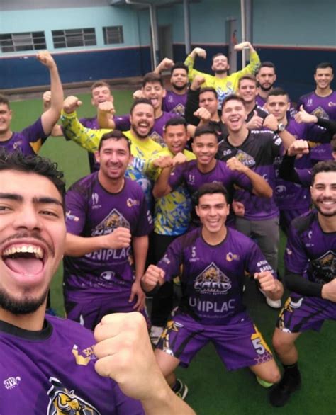 Handlages sagra se campeão da Série Prata na Extraliga masculina