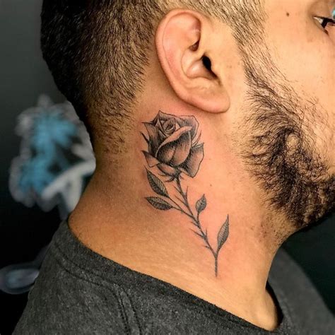 Pin de Caíque Stifler em Tattoo s Tatuagem no pescoço Tatuagem de