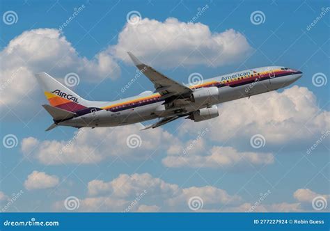 American Air Cal Heritage 737 800 N917NN Editorial Stock Image Image