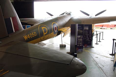 De Havilland Aircraft Museum Dh Mosquito Prototype W Flickr