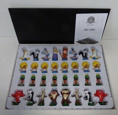 Wb Looney Tunes Chess Set Complete Boxed E Ebay