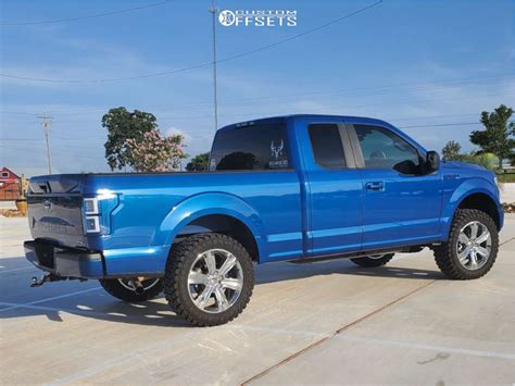 2018 Ford F 150 With 22x95 0 Oe Replicas Platinum And 35125r22 Atturo Trail Blade Mt And