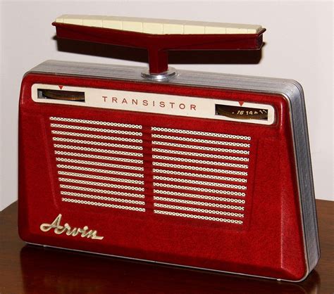 Vintage Arvin Portable Radio Model Am Band Rotatable Antenna In