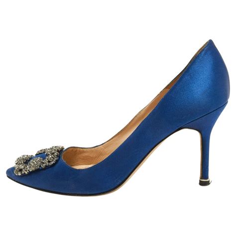 Manolo Blahnik Blue Satin Hangisi Pumps Size 375 For Sale At 1stdibs