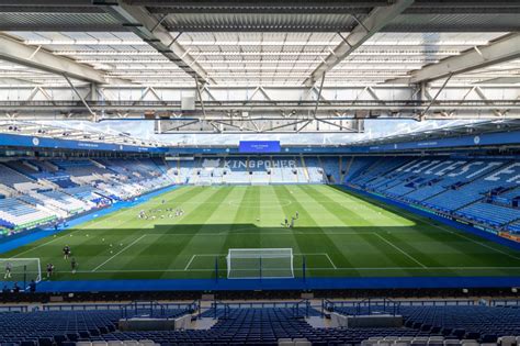 Leicester City Defender Simon Announces Retirement Wsl Full Time