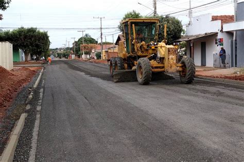 TRÊS LAGOAS Obra de infraestrutura urbana do bairro Santa Rita segue